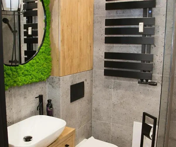 Neptun Centrum * Γκλίβιτσε